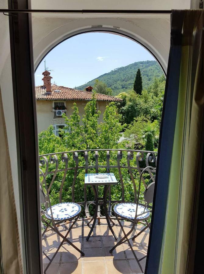 Villa Niki Rezine Ловран Экстерьер фото